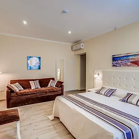 Bed & Breakfast Tano's Boutique Valletta